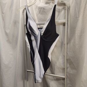 BATHING SUIT